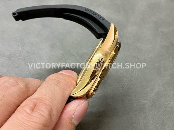 Noob Factory Rolex Sky-Dweller 336238-0002 42mm Yellow Gold Oysterflex Black Dial (6) Noob Factory Rolex Sky-Dweller 336238-0002 42mm Yellow Gold Oysterflex Black Dial