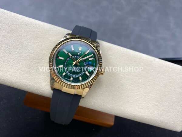 Noob Factory Rolex Sky-Dweller 336238 42mm Yellow Gold Oysterflex Green Dial