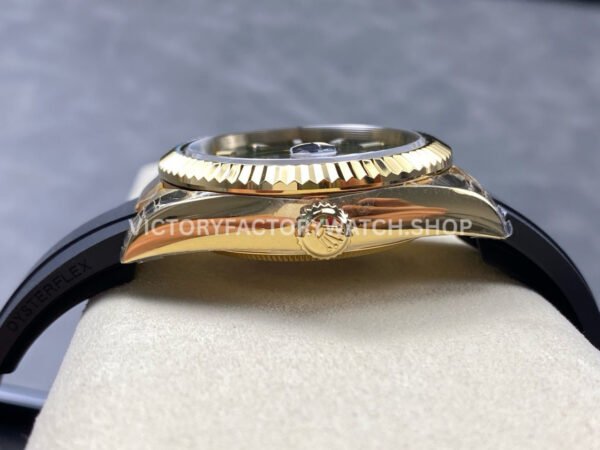 Noob Factory Rolex Sky-Dweller 336238 42mm Yellow Gold Oysterflex Green Dial