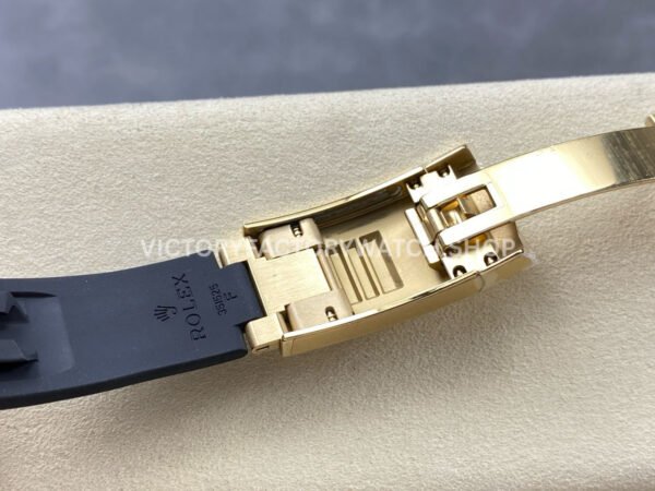 Noob Factory Rolex Sky-Dweller 336238 42mm Yellow Gold Oysterflex Green Dial