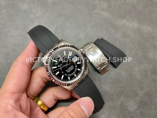 Noob Factory Rolex Sky-Dweller 336239-0002 42mm White Gold Oysterflex Black Dial