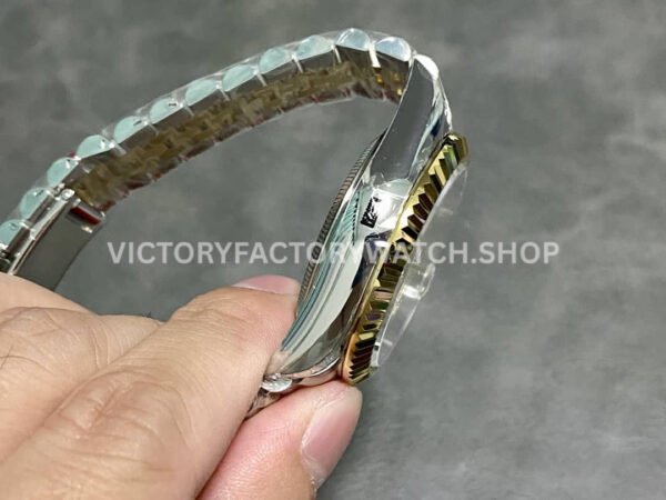 Noob Factory Rolex Sky-Dweller 336933-0006 42mm Half Yellow Gold White Dial Jubilee