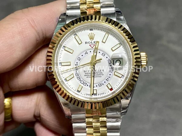Rolex Sky-Dweller 336933 replica Noob Factory watch