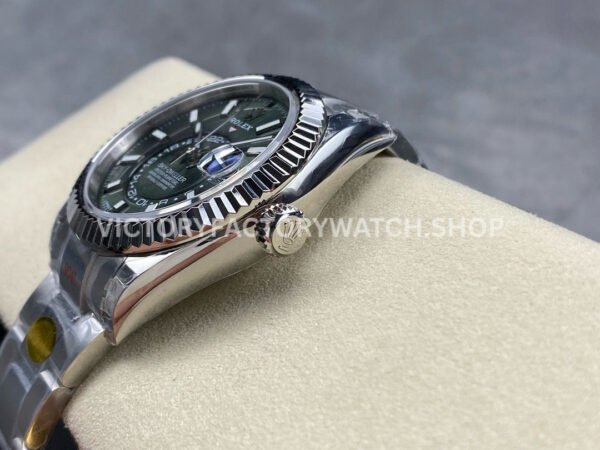 Noob Factory Rolex Sky-Dweller 336934-0001 42mm Full 904L Green Dial (9) Noob Factory Rolex Sky-Dweller 336934-0001 42mm Full White Gold Green Dial