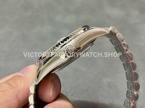 Noob Factory Rolex Sky-Dweller 336934-0002 42mm Full White Gold Green Dial (1) Noob Factory Rolex Sky-Dweller 336934-0002 42mm Full White Gold Green Dial Jubilee