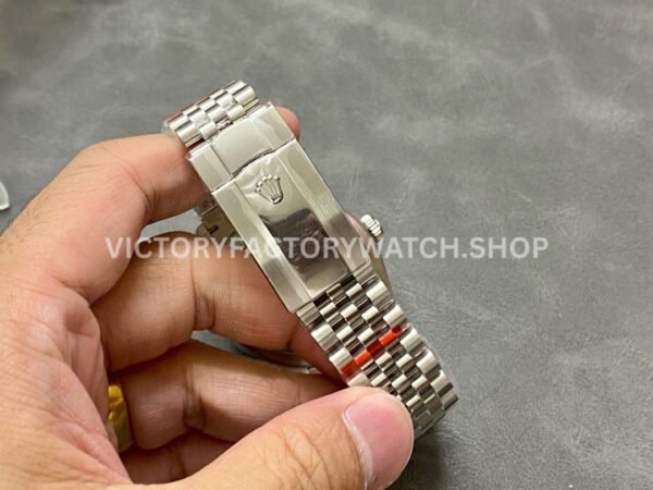 Noob Factory Rolex Sky-Dweller 336934-0002 42mm Full White Gold Green Dial (6) Noob Factory Rolex Sky-Dweller 336934-0002 42mm Full White Gold Green Dial Jubilee