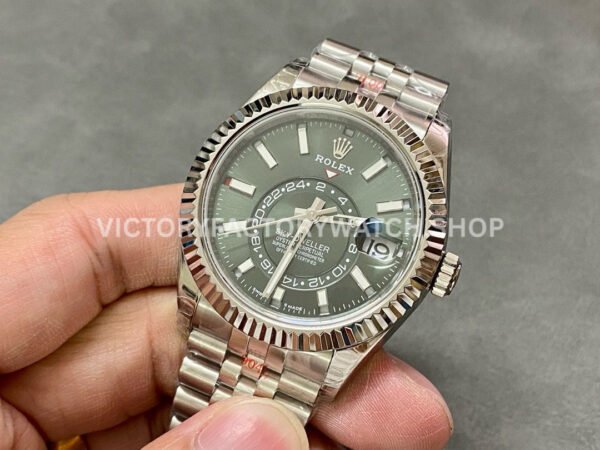 Noob Factory Rolex Sky-Dweller 336934-0002 42mm Full White Gold Green Dial (7) Noob Factory Rolex Sky-Dweller 336934-0002 42mm Full White Gold Green Dial Jubilee