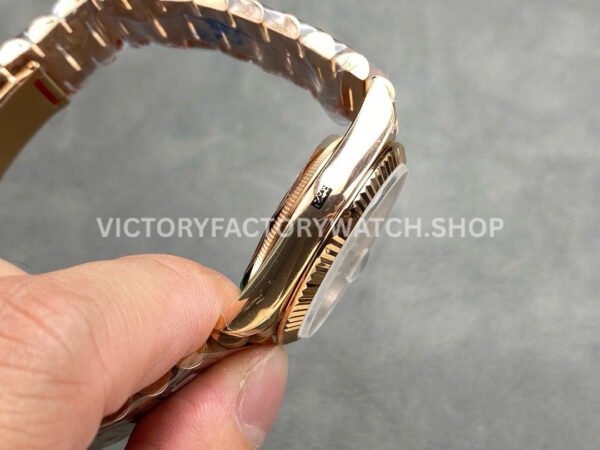 QF Factory Counterweight Rolex Day-Date 128235-0052 36mm Full Rose Gold Roman Numerals White (9) QF Factory Counterweight Rolex Day-Date 128235-0052 36mm Full Rose Gold Roman Numerals White Dial