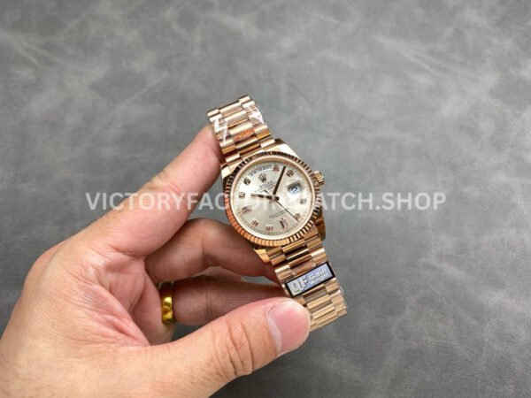 QF Factory Counterweight Rolex Day-Date 128235 36mm Full Rose Gold Diamond Mop Baguette Diamond Silver Dial