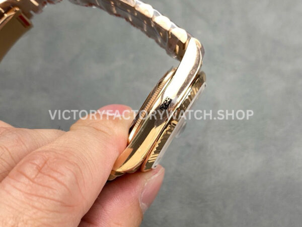 QF Factory Counterweight Rolex Day-Date 128235 36mm Full Rose Gold Grey Dial (9) QF Factory Counterweight Rolex Day-Date 128235 36mm Full Rose Gold Grey Dial