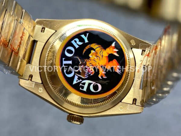 QF Factory Counterweight Rolex Day-Date 128238-0118 36mm Full Yellow Gold Roman Numerals G (9) QF Factory Counterweight Rolex Day-Date 128238-0118 36mm Full Yellow Gold Roman Numerals Green Dial