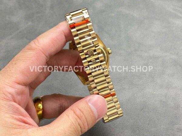 QF Factory Counterweight Rolex Day-Date 128238-0130 36mm Full Yellow Gold Baguette Diamo QF Factory Counterweight Rolex Day-Date 128238-0130 36mm Full Yellow Gold Baguette Diamond Green Dial