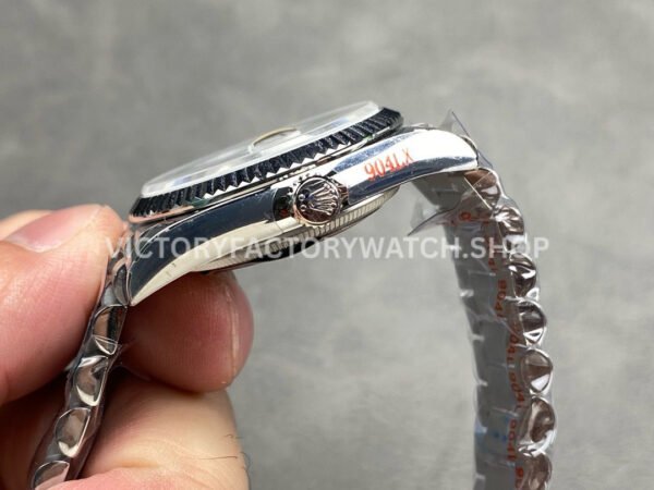 QF Factory Counterweight Rolex Day-Date 128239-0059 36mm Full 904L Roman Numerals White Dial (2) QF Factory Counterweight Rolex Day-Date 128239-0059 36mm Full 904L Roman Numerals White Dial