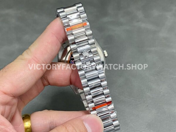 QF Factory Counterweight Rolex Day-Date 228236-0006 40mm Full Platinum Baguette Diamond Blue Dial (8) QF Factory Counterweight Rolex Day-Date 228236-0006 40mm Full Platinum Baguette Diamond Blue Dial