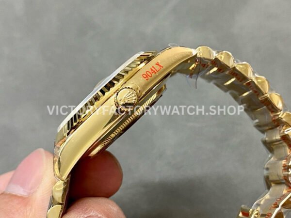 QF Factory Counterweight Rolex Day-Date 228238-0004 40mm Full Yellow Gold Baguette Diamond Bla (4) QF Factory Counterweight Rolex Day-Date 228238-0004 40mm Full Yellow Gold Baguette Diamond Black Dial