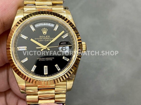 QF Factory Counterweight Rolex Day-Date 228238-0004 40mm Full Yellow Gold Baguette Diamond Bla (8) Rolex Day-Date 228238 super clone watch