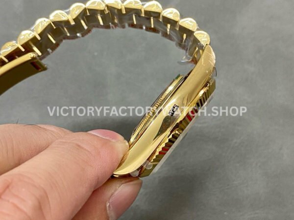 QF Factory Counterweight Rolex Day-Date 228238-0004 40mm Full Yellow Gold Baguette Diamond Bla (9) QF Factory Counterweight Rolex Day-Date 228238-0004 40mm Full Yellow Gold Baguette Diamond Black Dial