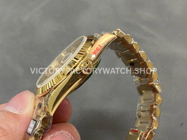 QF Factory Counterweight Rolex Day-Date 228238-0005 40mm Full Yellow Gold Baguette Diamon (4) QF Factory Counterweight Rolex Day-Date 228238-0005 40mm Full Yellow Gold Baguette Diamond Champagne Dial