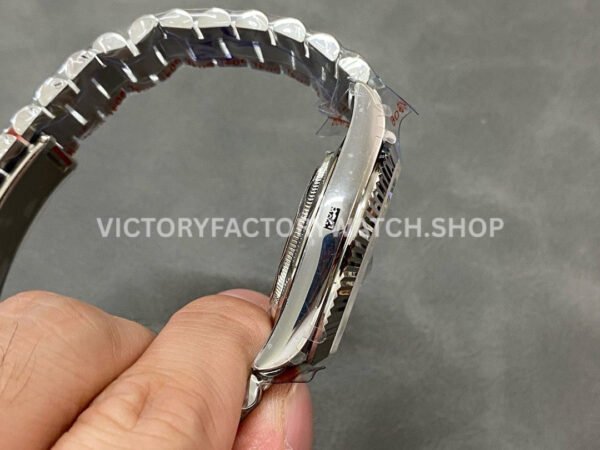 QF Factory Counterweight Rolex Day-Date 228239-0076 40mm Full White Gold Roman Numerals Dark QF Factory Counterweight Rolex Day-Date 228239-0076 40mm Full White Gold Roman Numerals Dark Blue Dial