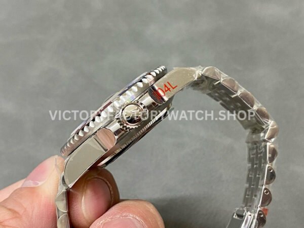 QF Factory Rolex GMT-Master II 126710BLRO-0001 40mm Full 904L Black Dial Jubilee