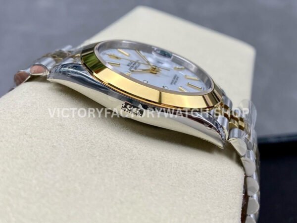 VS Factory Counterweight Rolex Datejust 126303-0016 41mm Yellow Gold Smooth Bezel Half Yellow Gold White Dial Jubilee