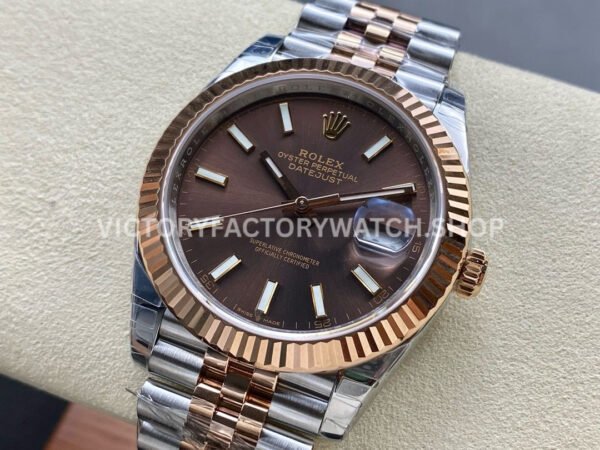 VS Factory Counterweight Rolex Datejust 126331-0002 41mm Half Rose Gold Brown Dial Jubilee (2) VS Factory Counterweight Rolex Datejust 126331-0002 41mm Half Rose Gold Brown Dial Jubilee