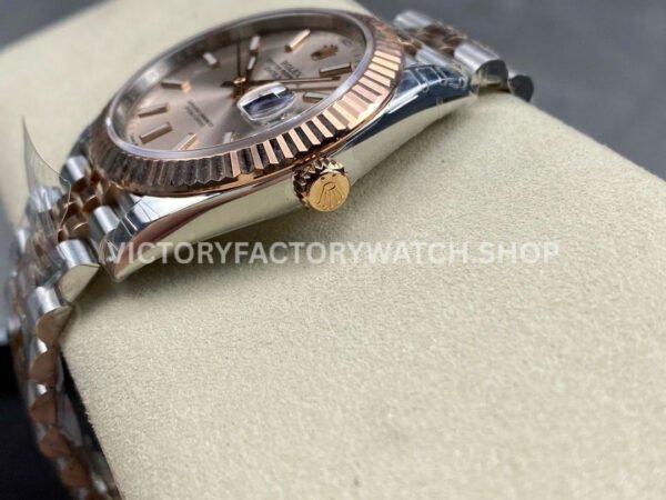 VS Factory Counterweight Rolex Datejust 126331-0010 41mm Half Rose Gold Pink Dial Jubilee (2) VS Factory Counterweight Rolex Datejust 126331-0010 41mm Half Rose Gold Pink Dial Jubilee