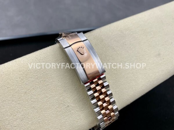 VS Factory Counterweight Rolex Datejust 126331-0010 41mm Half Rose Gold Pink Dial Jubilee (7) VS Factory Counterweight Rolex Datejust 126331-0010 41mm Half Rose Gold Pink Dial Jubilee