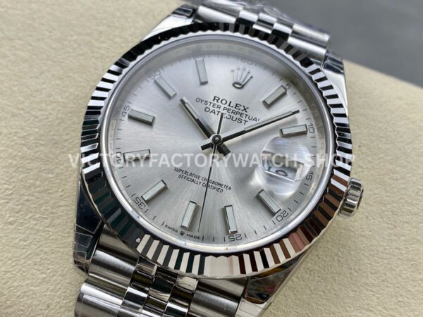 VS Factory Counterweight Rolex Datejust 126334-0004 41mm Full 904L Silver Dial Jubilee (2) VS Factory Counterweight Rolex Datejust 126334-0004 41mm Full 904L Silver Dial Jubilee