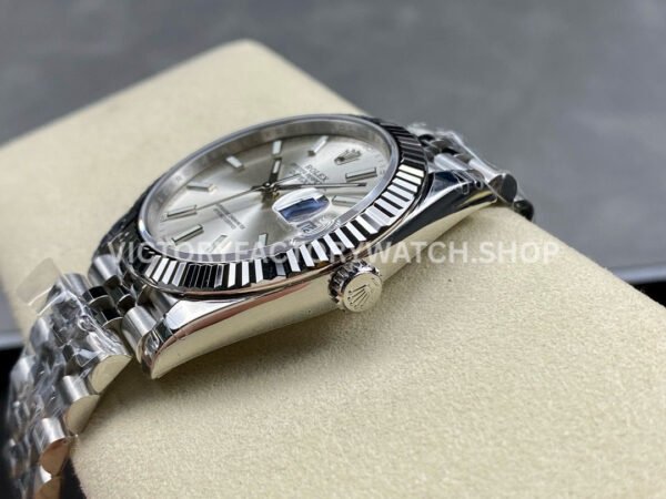 VS Factory Counterweight Rolex Datejust 126334-0004 41mm Full 904L Silver Dial Jubilee (3) VS Factory Counterweight Rolex Datejust 126334-0004 41mm Full 904L Silver Dial Jubilee