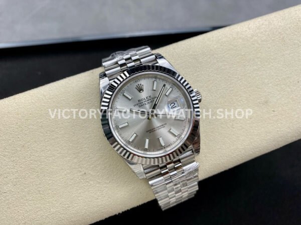 VS Factory Counterweight Rolex Datejust 126334-0004 41mm Full 904L Silver Dial Jubilee (7) VS Factory Counterweight Rolex Datejust 126334-0004 41mm Full 904L Silver Dial Jubilee