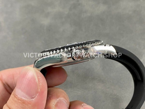 VS Factory Counterweight Rolex Yacht-Master 226659 42mm White Gold Oysterflex Black Dial (6) VS Factory Counterweight Rolex Yacht-Master 226659 42mm White Gold Oysterflex Black Dial