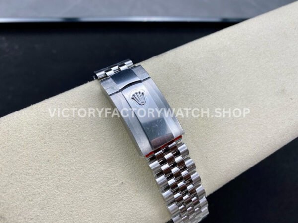 VS Factory Rolex Datejust 126234-0017 36mm Full 904L Blue Dial Jubilee (7) VS Factory Rolex Datejust 126234-0017 36mm Full 904L Blue Dial Jubilee