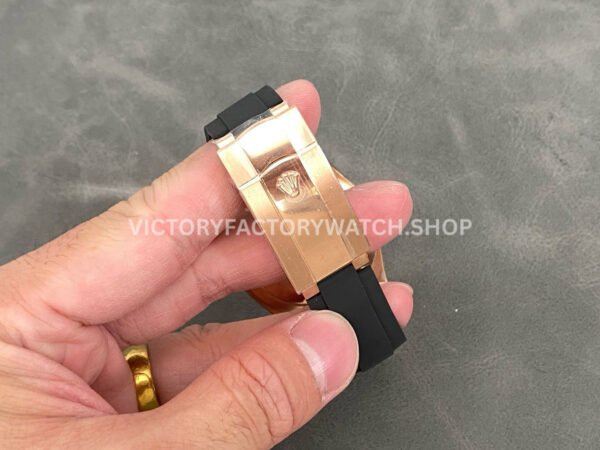 ZF Factory Counterweight Rolex Sky-Dweller 336235-0003 42mm Rose Gold Oysterflex White Dial (6) ZF Factory Counterweight Rolex Sky-Dweller 336235-0003 42mm Rose Gold Oysterflex White Dial