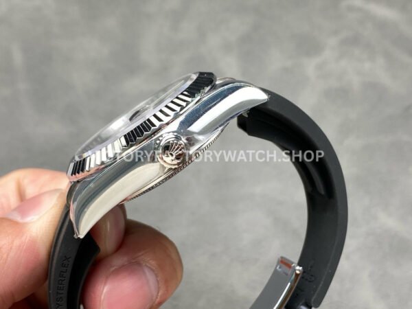 ZF Factory Counterweight Rolex Sky-Dweller 336239-0002 42mm White Gold OysterFlex Black Dial (13) ZF Factory Counterweight Rolex Sky-Dweller 336239-0002 42mm White Gold OysterFlex Black Dial