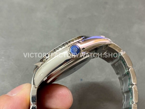 ZF Factory Rolex Sky-Dweller 336934-0003 42mm White Gold 904L White Dial (2) ZF Factory Rolex Sky-Dweller 336934-0003 42mm White Gold 904L White Dial