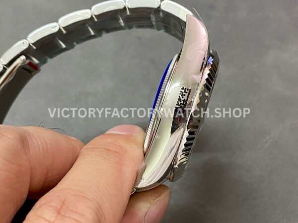 ZF Factory Rolex Sky-Dweller 336934-0003 42mm White Gold 904L White Dial (3) ZF Factory Rolex Sky-Dweller 336934-0003 42mm White Gold 904L White Dial