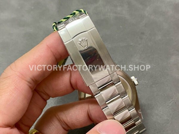 ZF Factory Rolex Sky-Dweller 336934-0003 42mm White Gold 904L White Dial (7) ZF Factory Rolex Sky-Dweller 336934-0003 42mm White Gold 904L White Dial