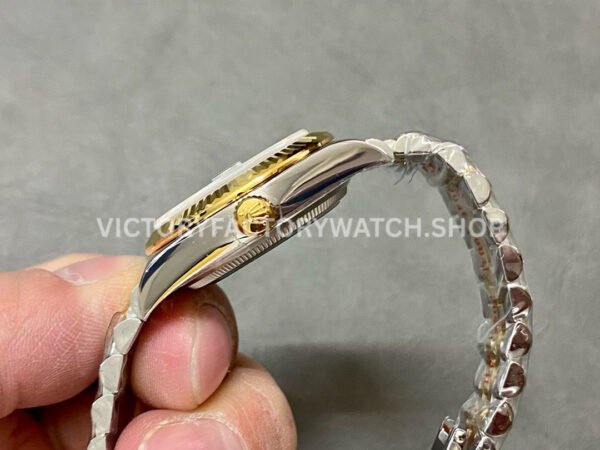 A+ Factory Rolex Datejust 278273-0030 31mm Half Yellow Gold Diamond Mop Green Dial Jubilee