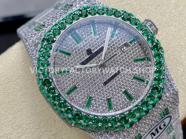AMG Factory Audemars Piguet Royal Oak Selfwinding 15400 41mm Green Diamond Bezel Green Diamond Baguette Dial