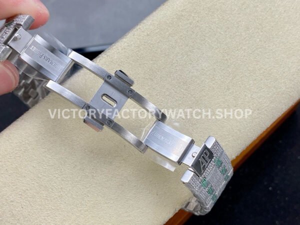 AMG Factory Audemars Piguet Royal Oak Selfwinding 15400 41mm Green Diamond Bezel Green Diamond Baguette Dial