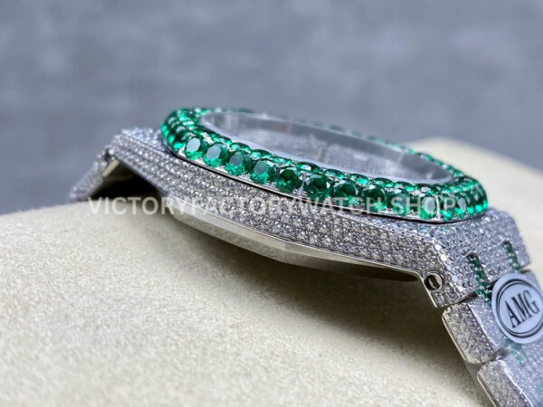 AMG Factory Audemars Piguet Royal Oak Selfwinding 1540 (7) AMG Factory Audemars Piguet Royal Oak Selfwinding 15400 41mm Green Diamond Bezel Diamond Baguette Dial