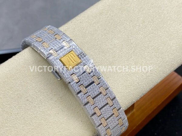 AMG Factory Audemars Piguet Royal Oak 15400 41mm Yellow Gold Black Diamond Bezel Diamond Baguette Dial