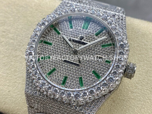 AMG Factory Audemars Piguet Royal Oak Selfwinding 15400 41mm Diamond Bezel Green Diamond Baguette Dial