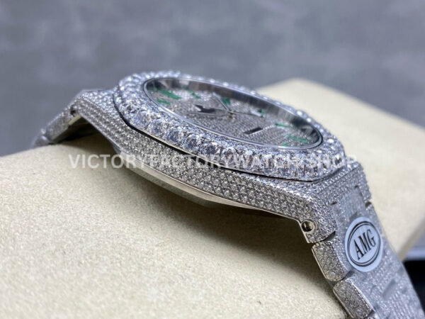 AMG Factory Audemars Piguet Royal Oak Selfwinding 15400 41mm Diamond Bezel Green Diamond Baguette Dial