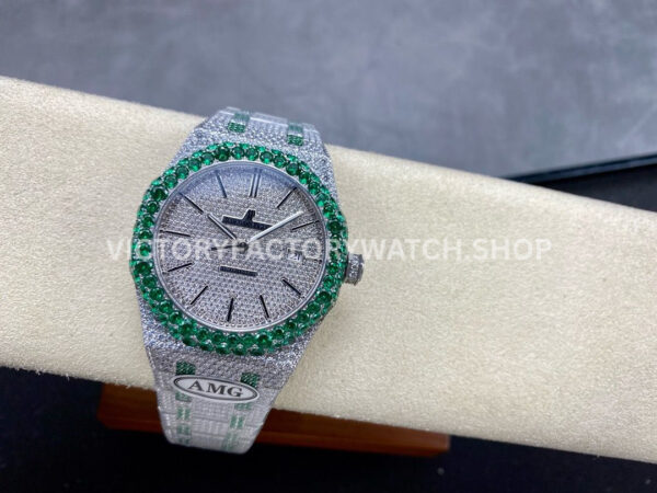 AMG Factory Audemars Piguet Royal Oak Selfwinding 15400 41mm Gr (3) AMG Factory Audemars Piguet Royal Oak Selfwinding 15400 41mm Green Diamond Bezel Diamond Dial