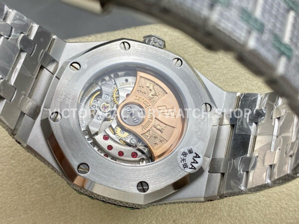 AMG Factory Audemars Piguet Royal Oak Selfwinding (6) AMG Factory Audemars Piguet Royal Oak Selfwinding 15400 41mm Green Diamond Bezel Arabic Number Diamond Dial