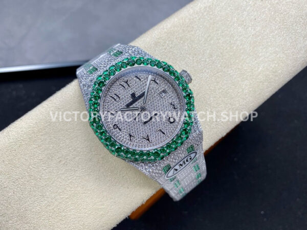 AMG Factory Audemars Piguet Royal Oak Selfwinding AMG Factory Audemars Piguet Royal Oak Selfwinding 15400 41mm Green Diamond Bezel Arabic Number Diamond Dial