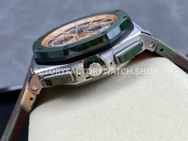 APF Factory Audemars Piguet Royal Oak Offshore Chronograph 26400SO.OO.A054CA.01 44mm Steel Rubber Strap Champagne Dial
