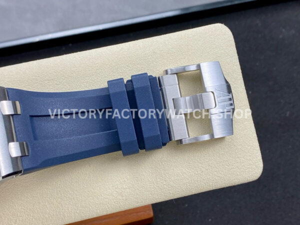 APF Factory Audemars Piguet Royal Oak Offshore Diver 15720ST.OO.A027CA.01 42mm Steel Rubber Strap Blue Dial